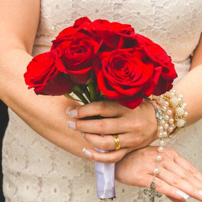 Букет невесты из 11 красных роз